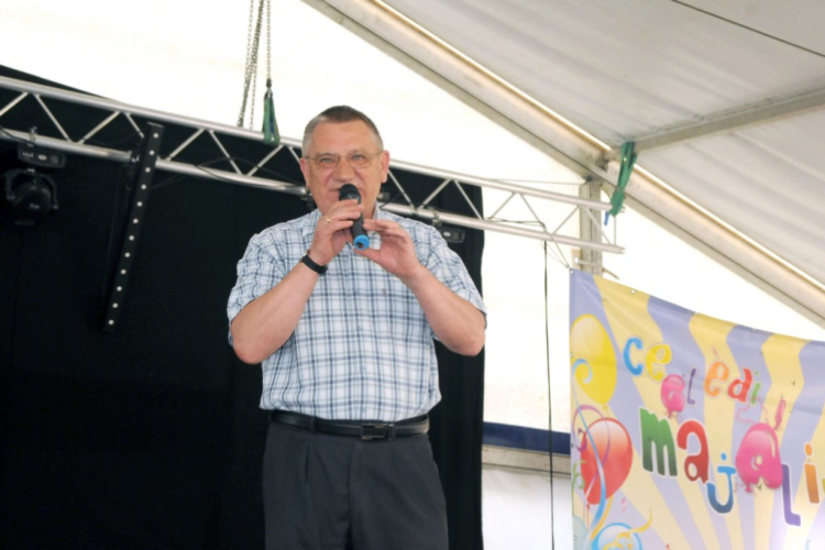 Hétközepi majális