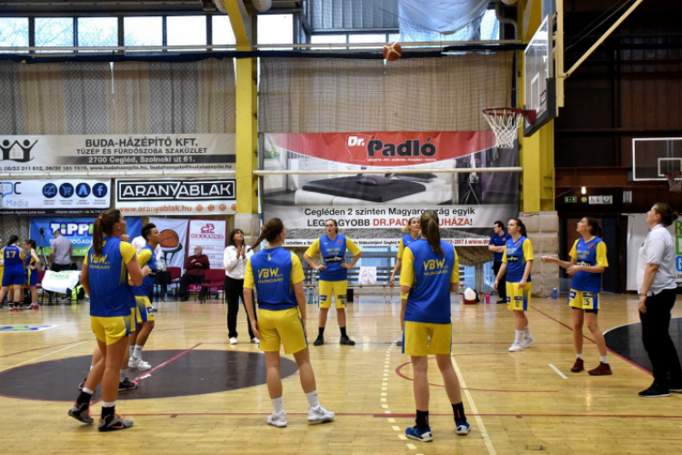Cegléd - Győr [kosárlabda]