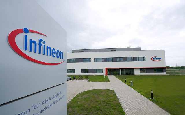 300 új munkahely jön létre Cegléden