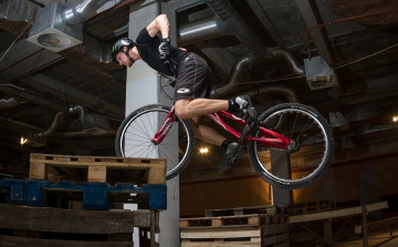 Hege készen álla csúcshódításra