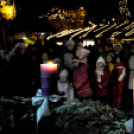 A második gyertyát is meggyújtották