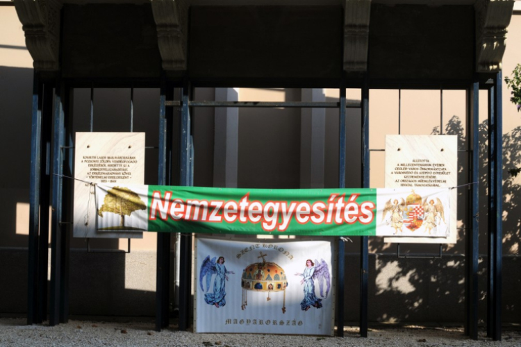 Cegléden járt a Korona