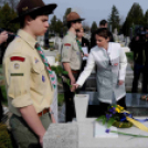 Koszorúzás a köztemetőben - Március 15.