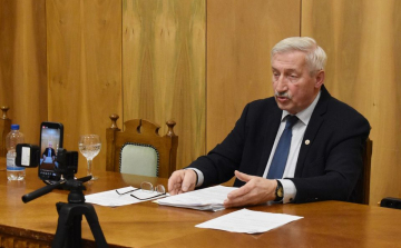 Beszámoló döntésekről