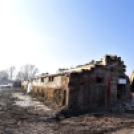 Bedarálják a lelátót