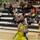 CEGLÉDI EKK–PINKK PÉCSI 424 64–75 