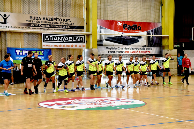 Ceglédi Kék Cápák - Euronovex USE