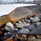 Bedarálják a lelátót