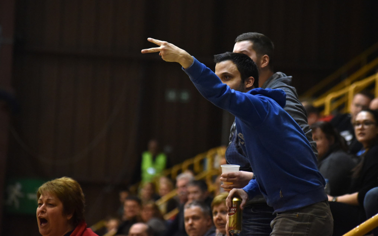 Ez egy nagy [GYŐZELEM] volt