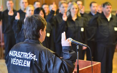 Önkénteseket keresnek