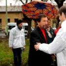 Esőben is kampányoltak Cegléden