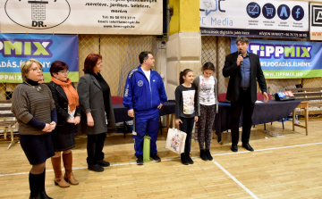 Több mint 1 tonna adomány gyűlt össze