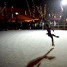 Megnyitott a koripálya