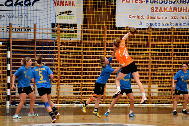 Ceglédi Kék Cápák - Vecsés Kombi Expressz 28 - 20 (16 - 9)