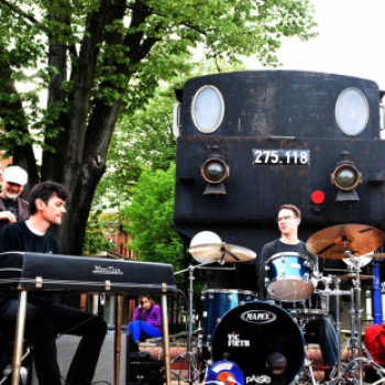 Jazz ünnep a vasútállomáson