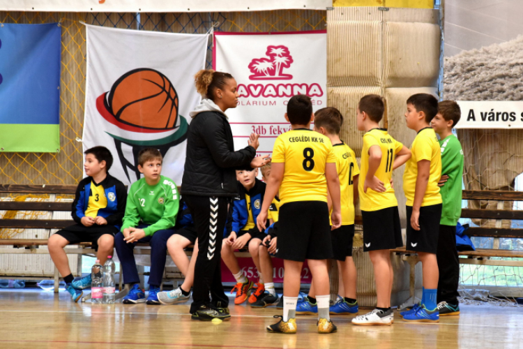 U10 es bajnoki kézilabda szombaton