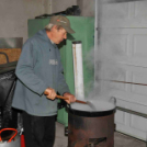 Csemői hagyományos hurkatöltő verseny