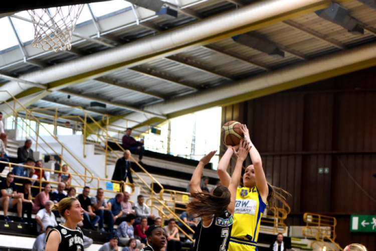 CEGLÉDI EKK – PEAC-Pécs 48 – 63