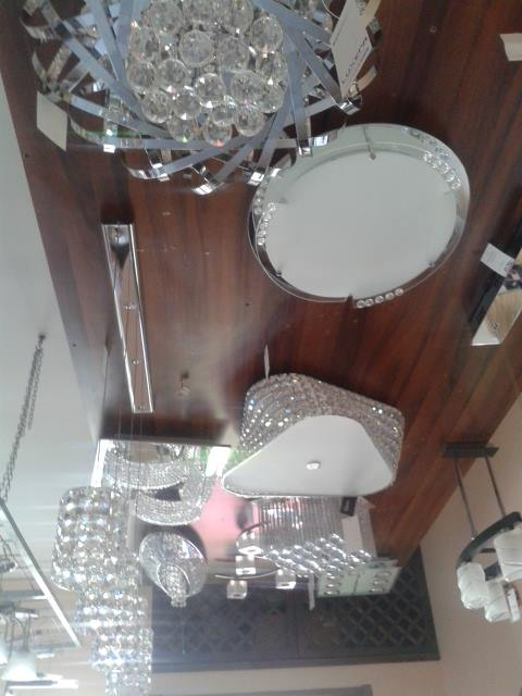 Igaz Fény Lámpabolt 