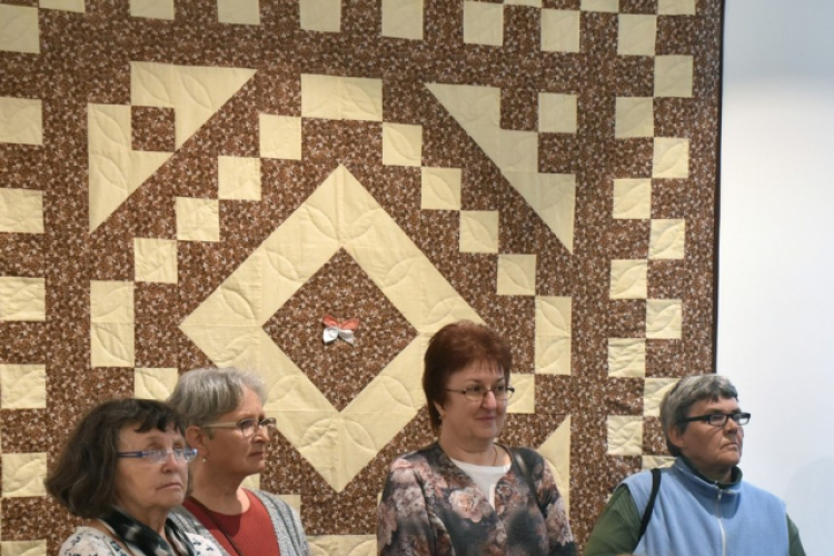 Folton-Folt Klub jubileumi kiállítása