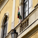 Rendhagyó március 15. képekben