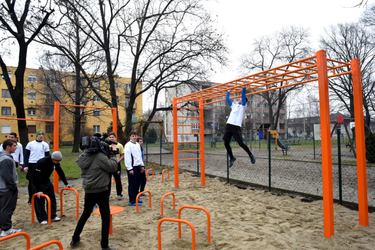 Sportpálya átadás