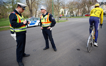 Biciklisek FIGYELEM!