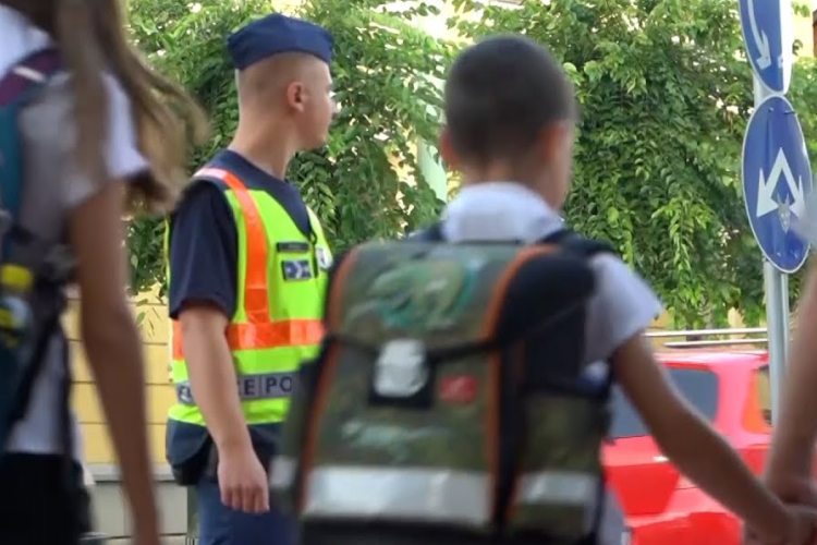 Iskolakezdés – türelem és odafigyelés