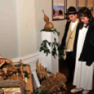 Betlehemezés a Városháza aulájában