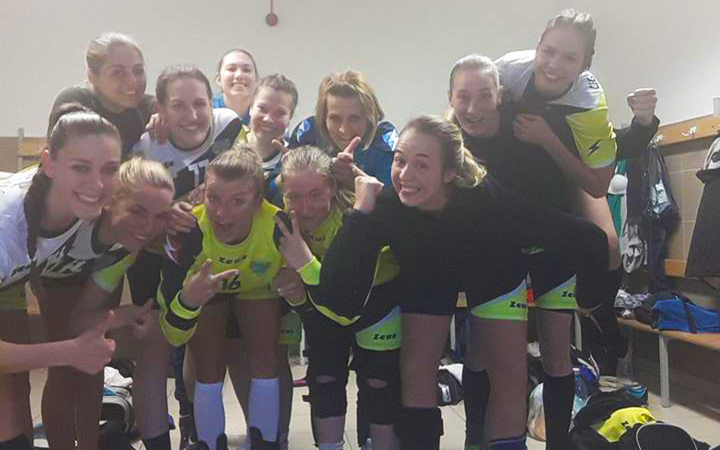 Könnyed Cápa győzelem Dunavarsányban