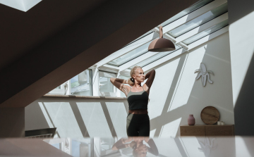 Zavar a kültéri lámpa? Használj tetőablak árnyékolót!