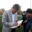 Műfüves pálya átadása