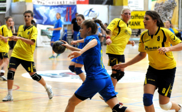 A Szarvasok sem tudták megállítani a Cápákat 