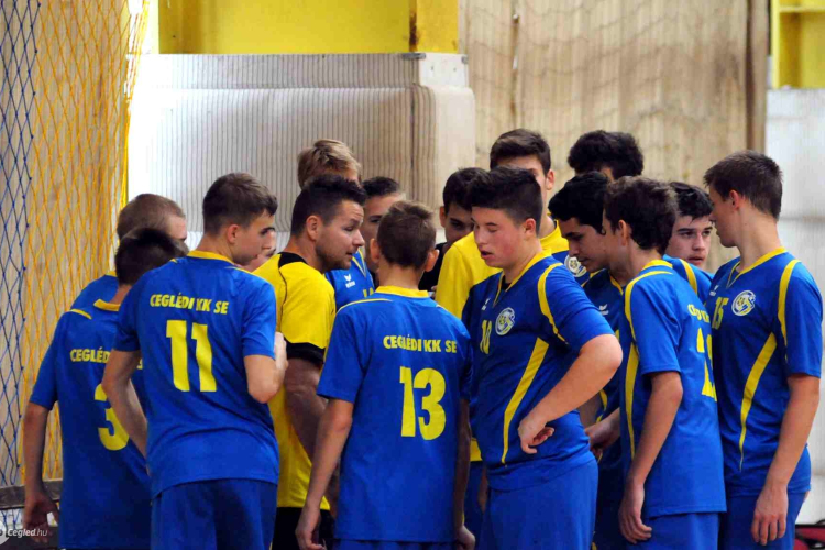 Hatalmas védekezés!