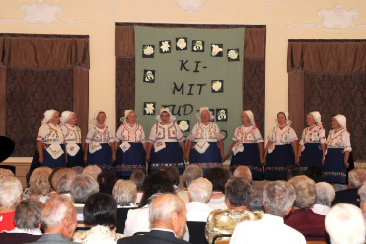 Idősek Ki Mit Tud-ja