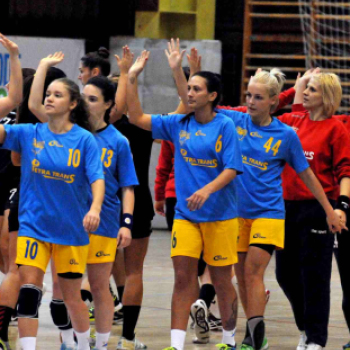 Ceglédi Kék Cápák – Dunaújvárosi KKA II. 24 – 21 (13 – 11)