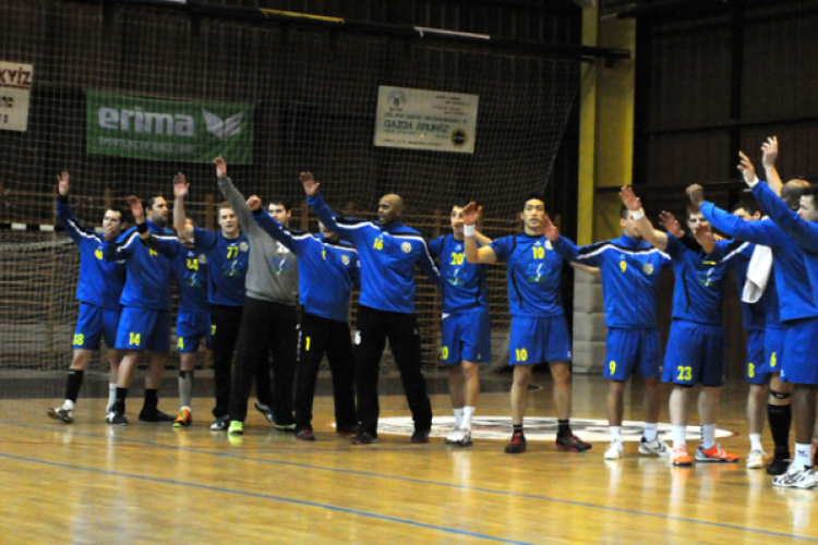 Ceglédi KK—Orosházi FKSE-Linamar 25—22 (12—11)