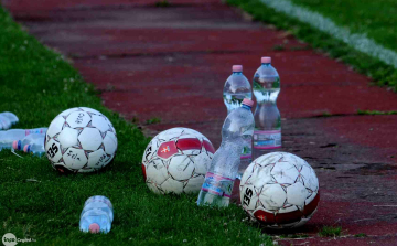 Két ellentétes félidő