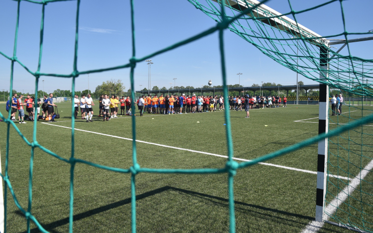 Oroszország nyerte a Mini EB-t!