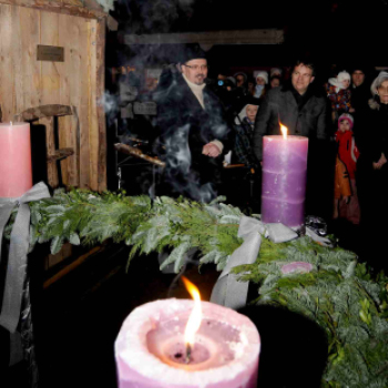 Adventi gyertyagyújtás III. 