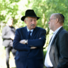 Gyászistentisztelet a temetőben