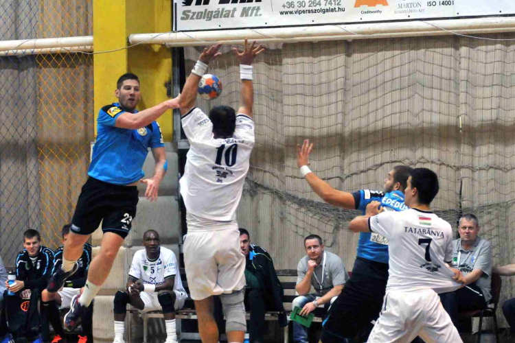 Cegléd - Tatabánya férfi kézilabda mérkőzés: 27 – 33 ( 12 – 18 )