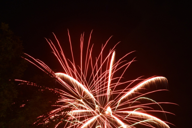 Az esti tűzijáték képekben