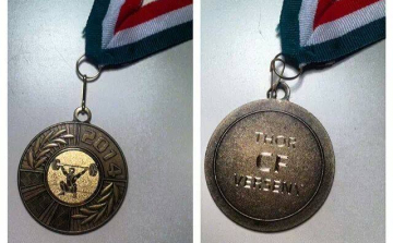 Ceglédi bronz a Crosstraining-ről