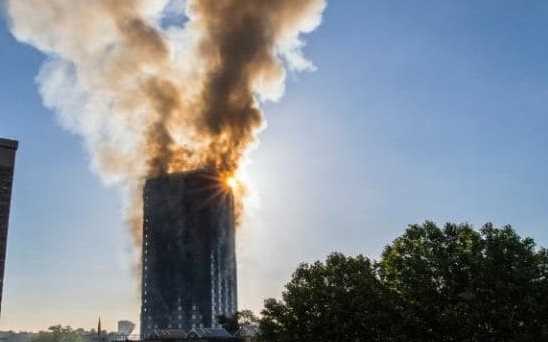 Legalább tizenketten meghaltak a londoni tűzvészben