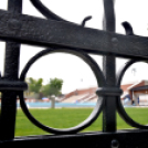 Bontás a sportuszodában 