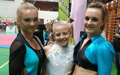 Szépen nyitottak a ceglédi fitnesses lányok