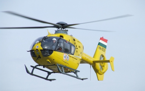 Biciklis kislányt ütöttek el