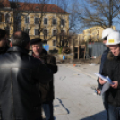 Városi Strandfürdő - járólapok építése