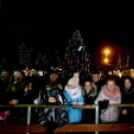 Megnyitott a jégpálya